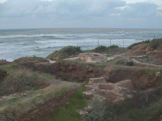 קובץ:Tel yavne yam.jpg