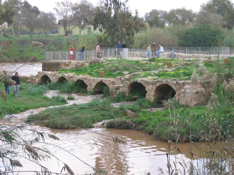 קובץ:Seven mills.jpg